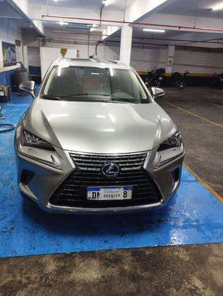 LEXUS NX 300h 2.5 16V VVT-I HYBRID LUXURY CVT AWD
